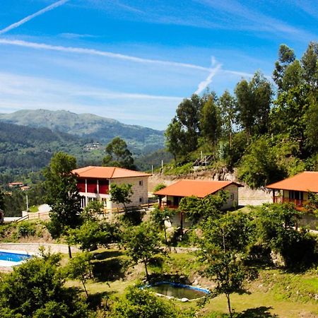 Encostas Da Torre Guest House Terras de Bouro Exterior photo