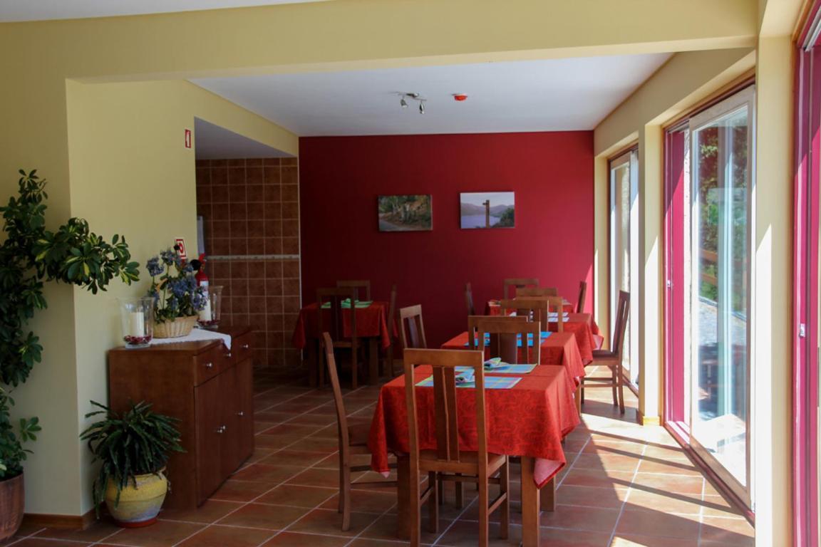 Encostas Da Torre Guest House Terras de Bouro Exterior photo