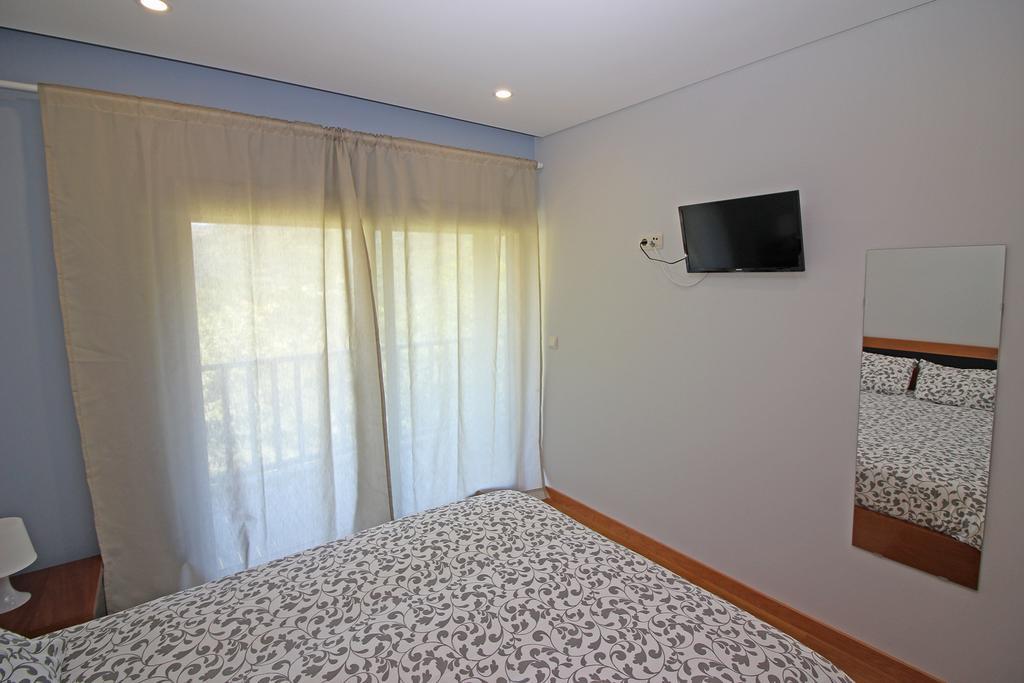 Encostas Da Torre Guest House Terras de Bouro Exterior photo