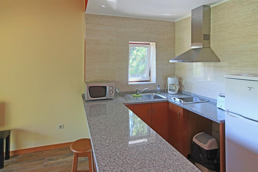 Encostas Da Torre Guest House Terras de Bouro Exterior photo